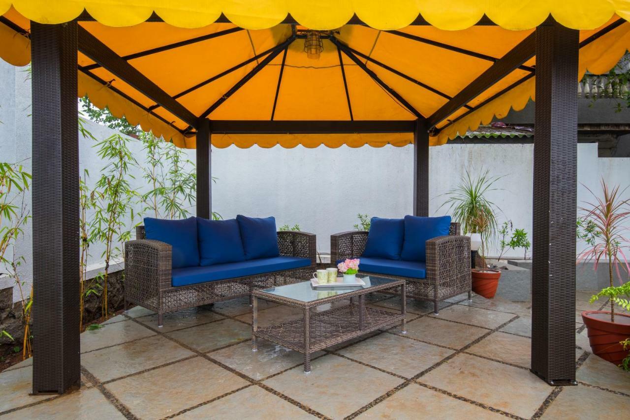 El Lodge By Stayvista - Pool, Lawn, And A Charming Gazebo For Your Perfect Getaway 罗纳瓦拉 外观 照片